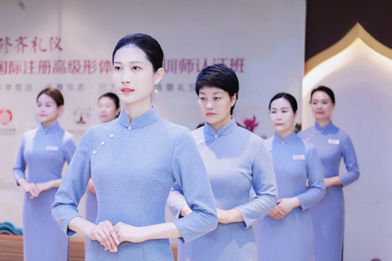 零基础学习礼仪培训师要掌握哪些内容