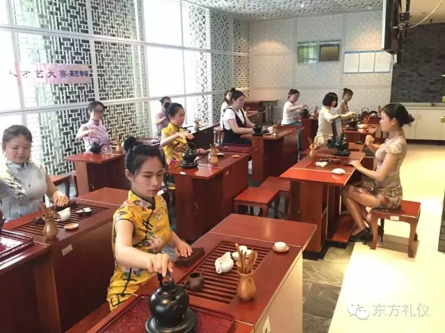 修齐礼仪淑女礼仪培训班高级礼仪培训师