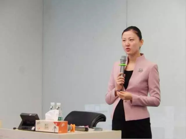 修齐礼仪商务礼仪培训