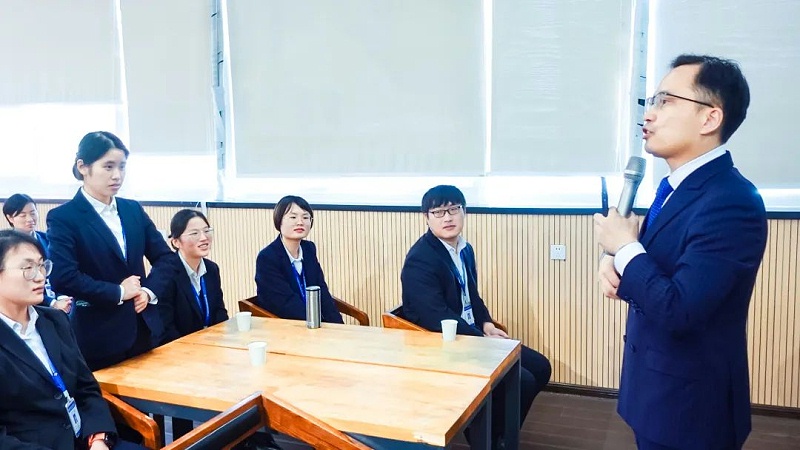 修齐礼仪书院礼仪培训实战专家王新老师《长兴岛》政务大厅服务礼仪提升培训10