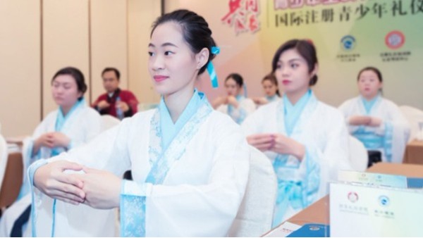 修齐礼仪儿童礼仪培训师【青少年礼仪教育师种子班】完美结业