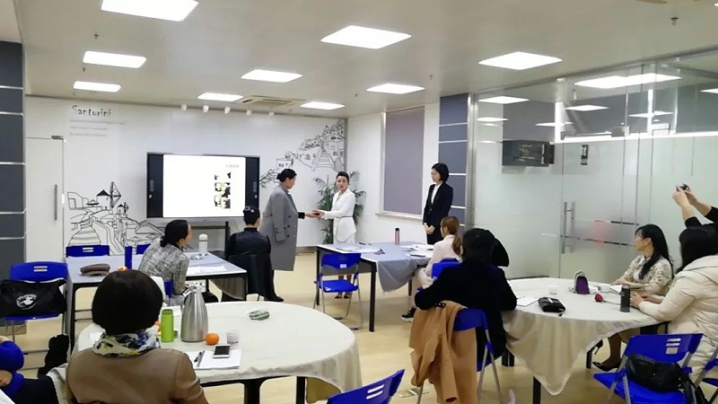 修齐礼仪国际高级礼仪培训师双证班