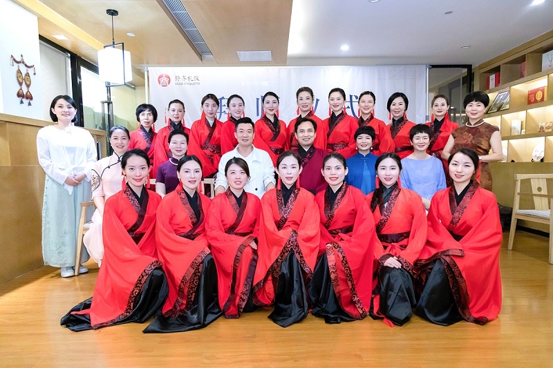 王新老师弟子团拜师仪式 (1)