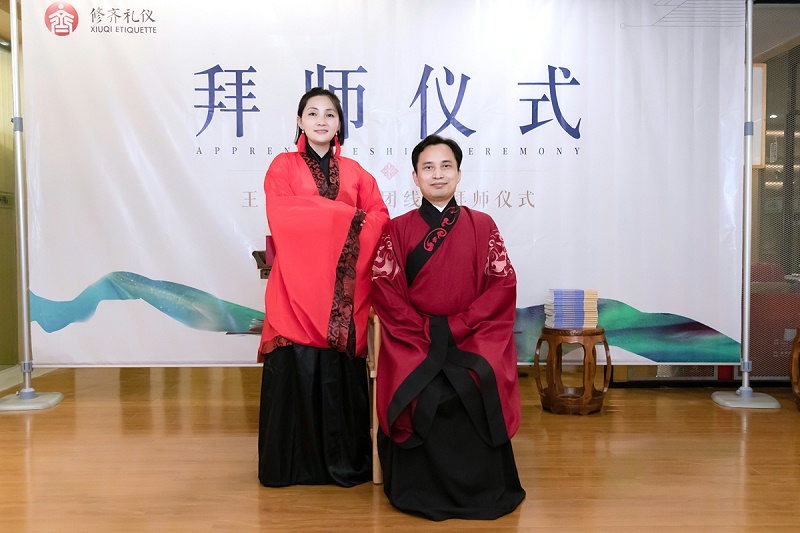 王新老师弟子李萍