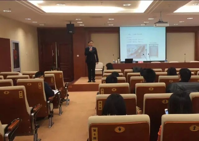 修齐礼仪振华重工商务礼仪培训小记