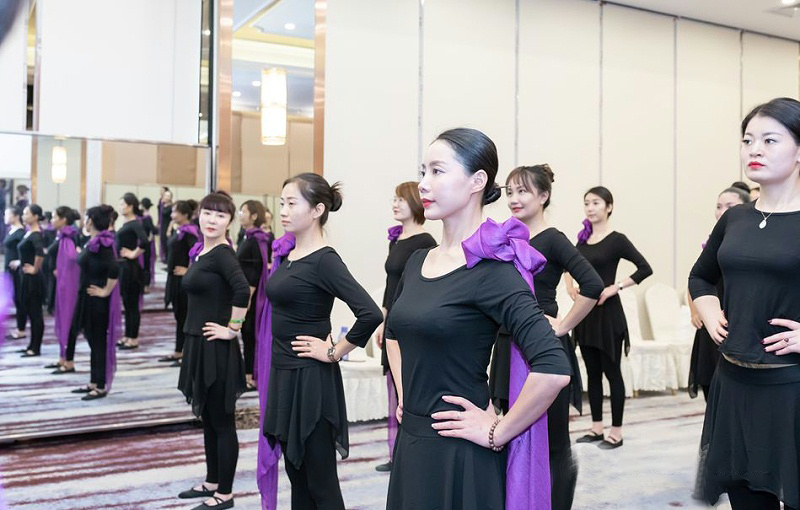 修齐礼仪高级礼仪培训师培训6