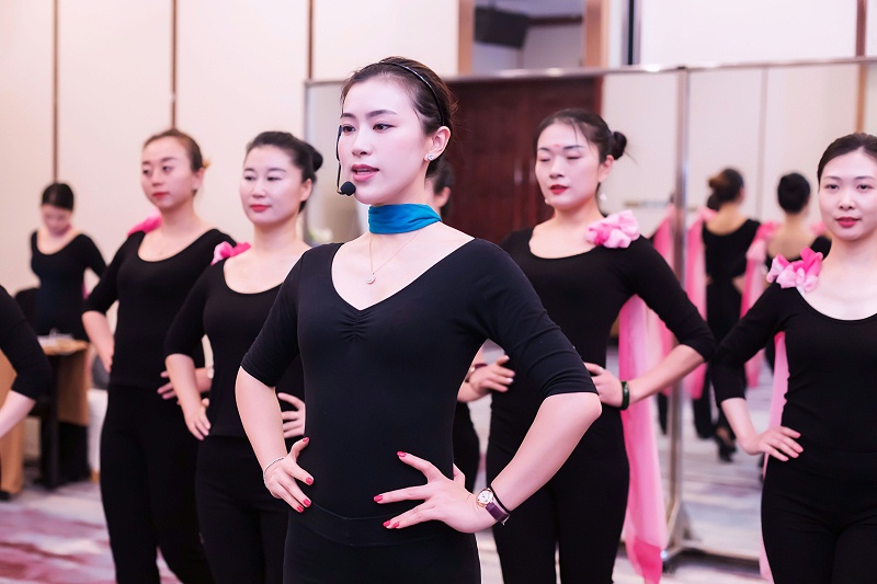 修齐礼仪高级礼仪培训师培训