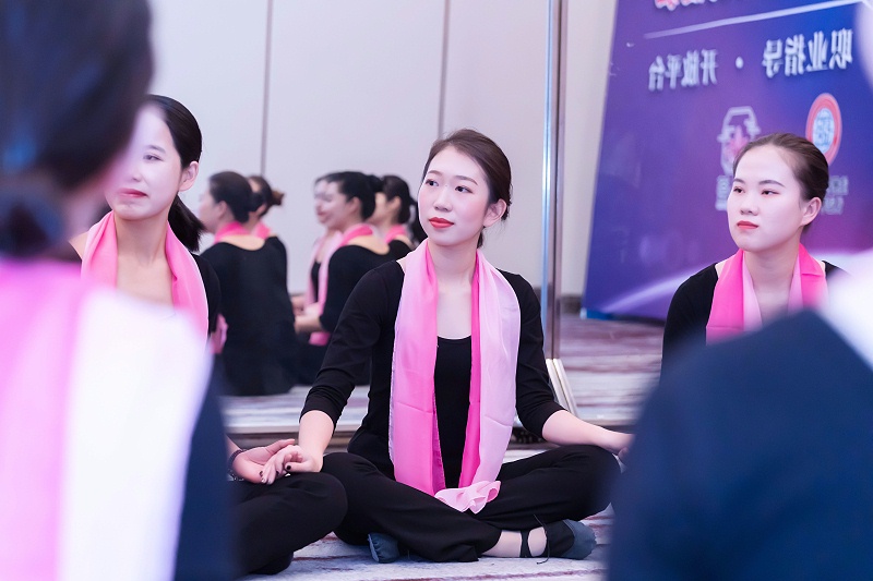 修齐礼仪高级礼仪培训师培训