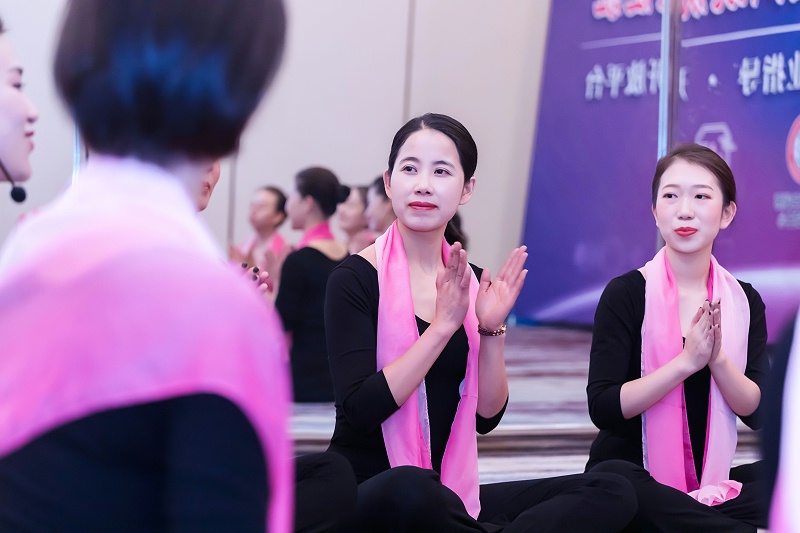 修齐礼仪高级礼仪培训师培训