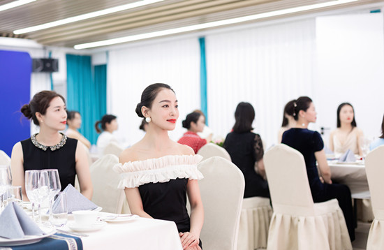 礼仪培训师学完这些板块,轻轻松松授课