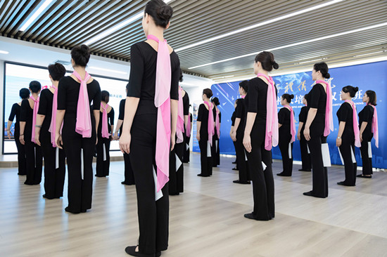 零基础从事礼仪培训师行业如何考证