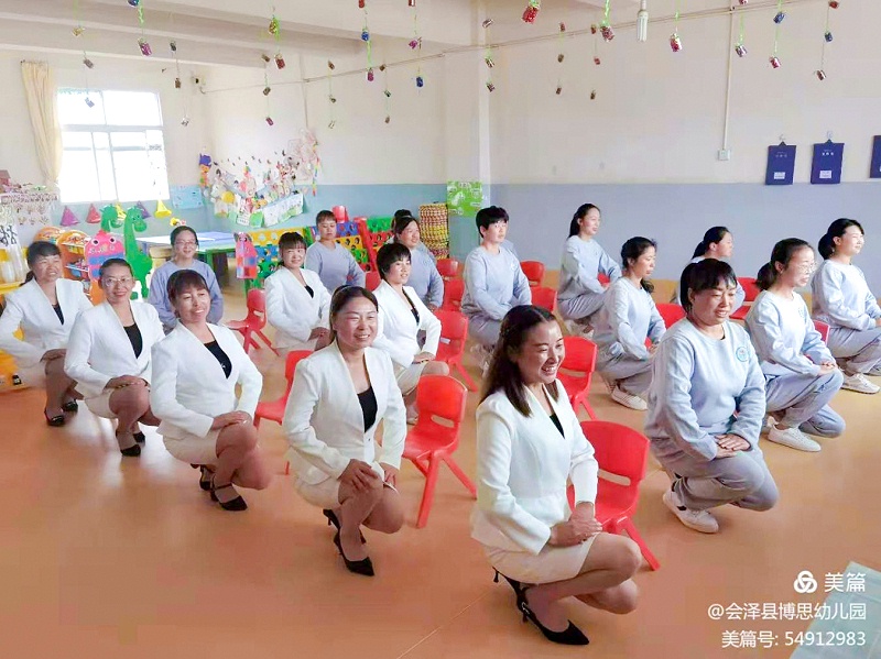 修齐礼仪书院高级礼仪培训师双证班110期学员吕燕琼老师14