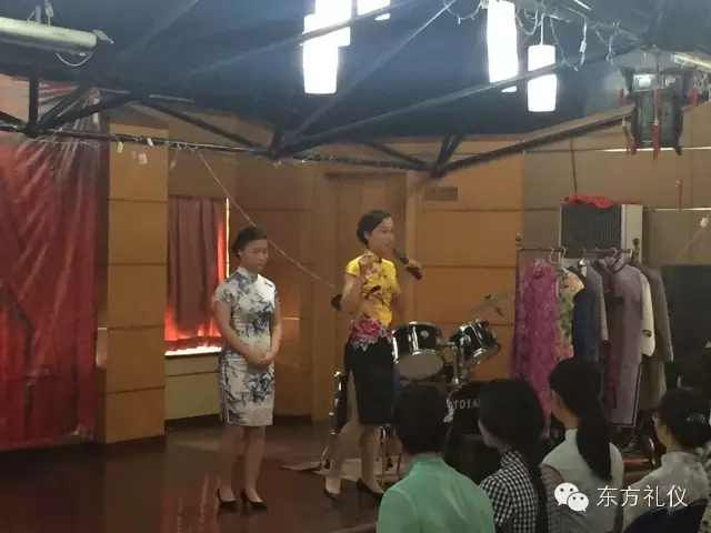 修齐礼仪旗袍礼仪沙龙成功举办