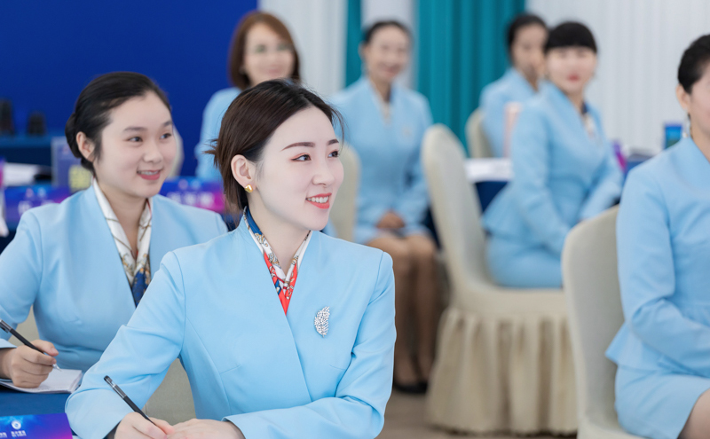 修齐礼仪书院高级礼仪培训师培训班