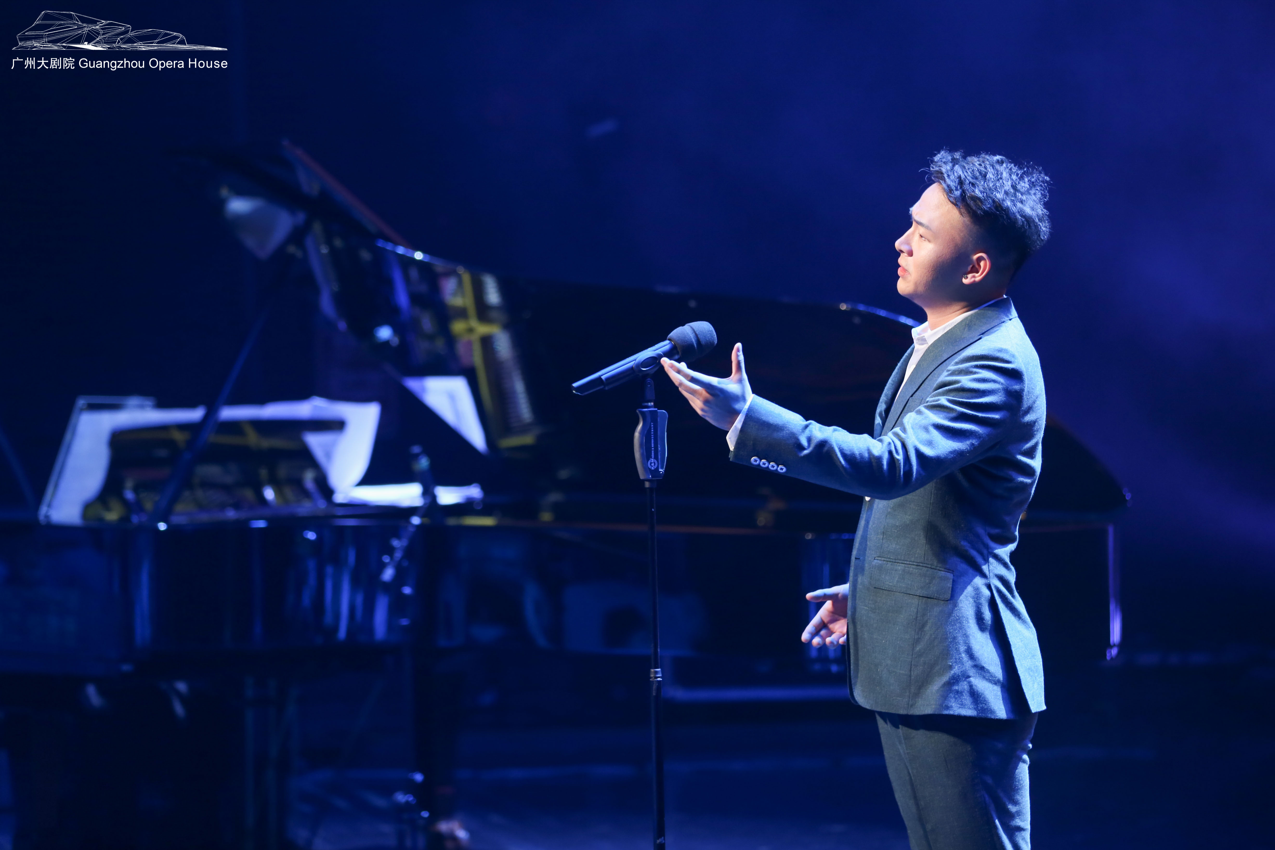 修齐礼仪王新老师资质