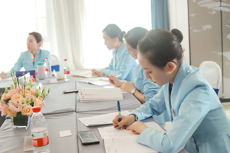 修齐礼仪礼仪培训师培训