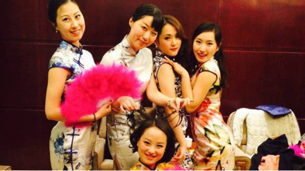 “舞衫回袖春风，歌扇当窗似秋月”——相达羊年晚宴旗袍活动小记